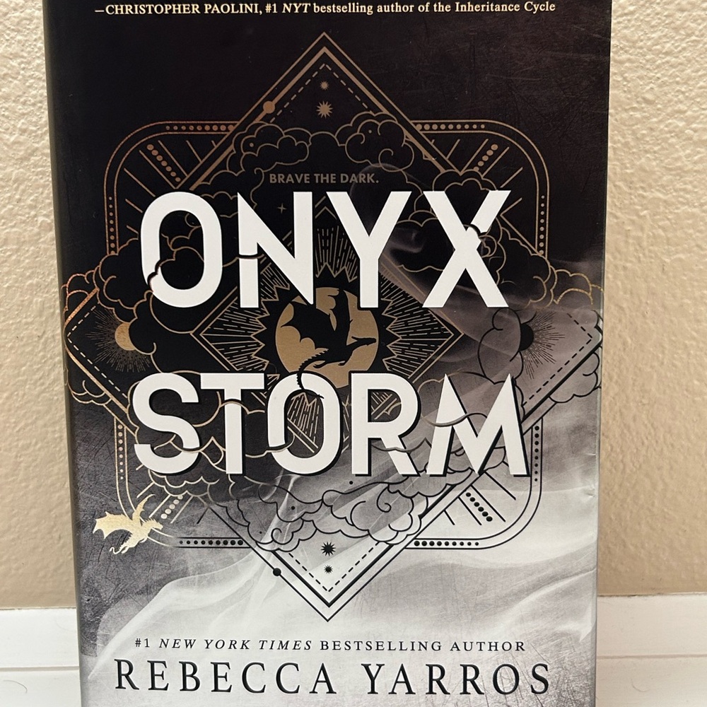 Onyx Storm Book by Rebecca Yarros